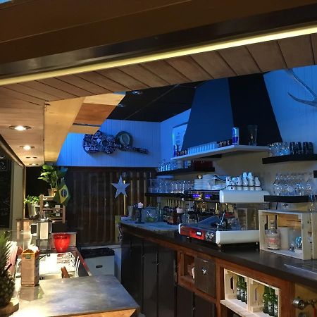 לז אור Hotel Les Trappeurs מראה חיצוני תמונה